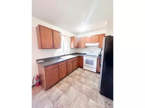 622 E Rio Blanco Ave, Rangely, CO 81648 photo 4