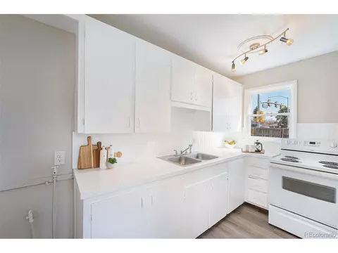 11498 E 7th Ave, Aurora, CO 80010 photo 7