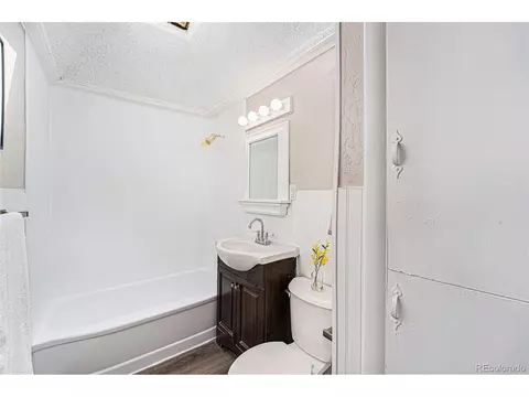 11498 E 7th Ave, Aurora, CO 80010 photo 11