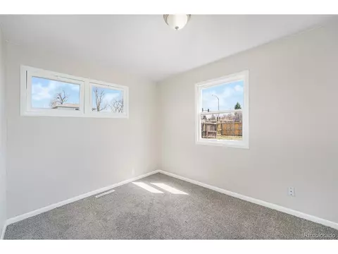 11498 E 7th Ave, Aurora, CO 80010 photo 12