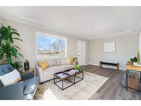 11498 E 7th Ave, Aurora, CO 80010 photo 5