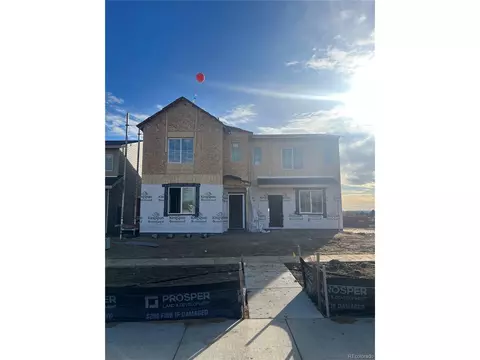 2415 Harlequin Pl, Johnstown, CO 80534
