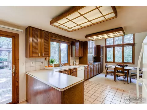 4752 Kellogg Cir, Boulder, CO 80303 photo 9