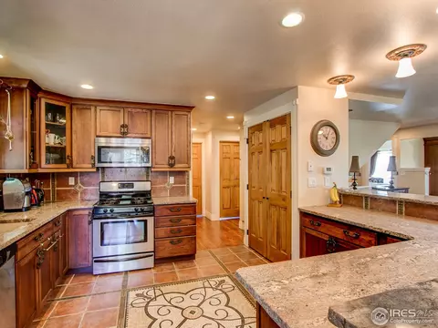 895 Morgan Dr, Boulder, CO 80303 photo 4