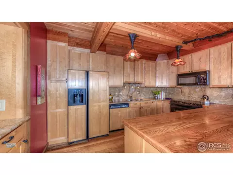 213 Deer Trail Cir, Boulder, CO 80302 photo 9