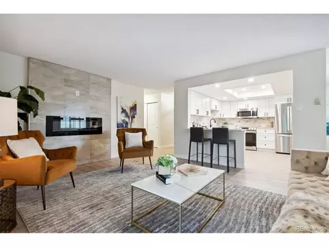 13890 E Marina Dr #101, Aurora, CO 80014
