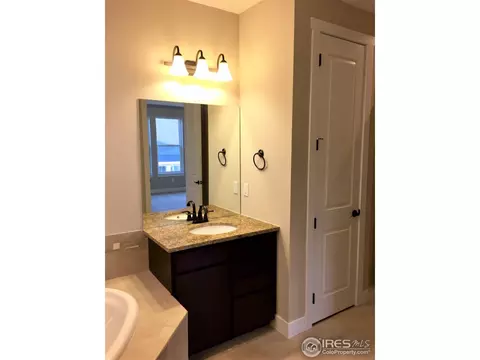 8780 Culebra Ct, Arvada, CO 80007 photo 2