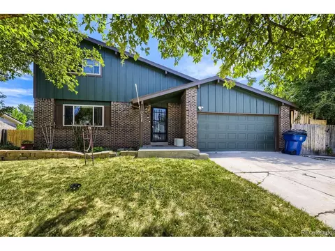 9400 W Burgundy Ave, Littleton, CO 80123