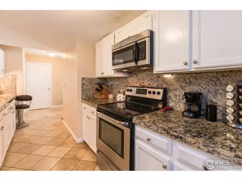 42 Pima Ct, Boulder, CO 80303 photo 4