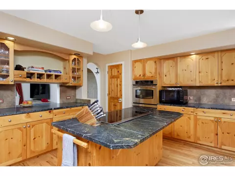 4404 S Hampton Cir, Boulder, CO 80301 photo 11
