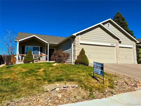 20024 E Tufts Dr, Centennial, CO 80015 photo 1