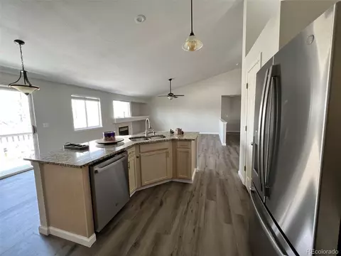 20024 E Tufts Dr, Centennial, CO 80015 photo 8