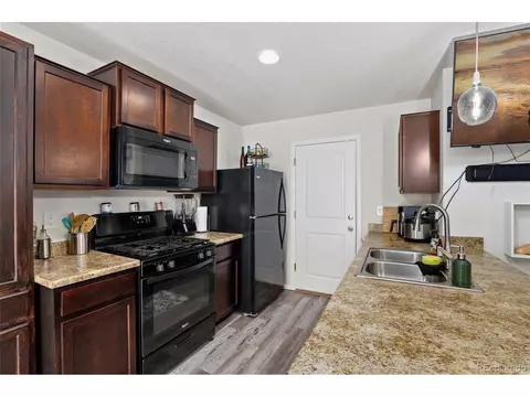 47340 Lily Ave, Bennett, CO 80102 photo 6