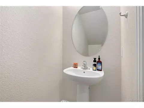 47340 Lily Ave, Bennett, CO 80102 photo 10