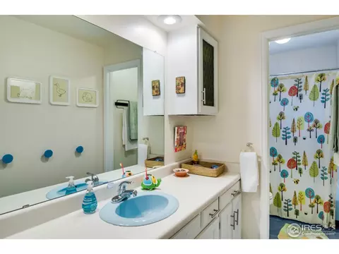 7820 Durham Way, Boulder, CO 80301 photo 19