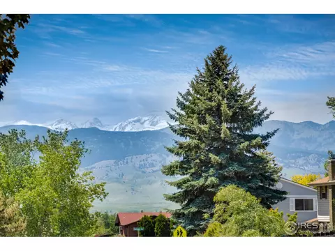 7820 Durham Way, Boulder, CO 80301 photo 2