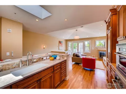1824 Pearl St #B, Boulder, CO 80302 photo 10
