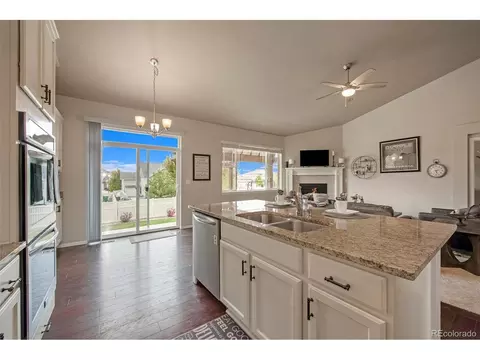 8865 Foxfire St, Longmont, CO 80504 photo 4