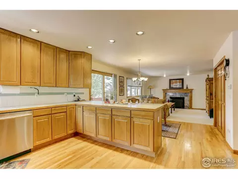 2277 Vineyard Pl, Boulder, CO 80304 photo 4