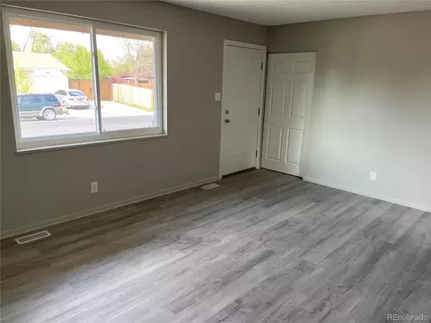 12380 E 55th Ave, Denver, CO 80239 photo 6