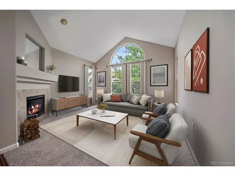 4005 S Dillon Way #204, Aurora, CO 80014