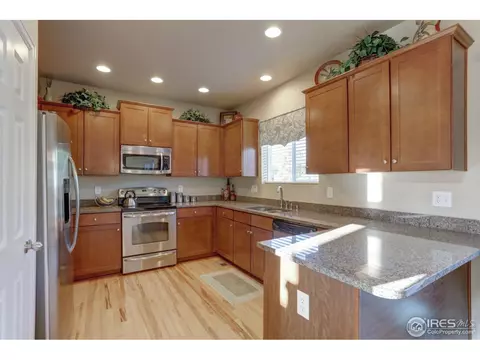 6975 Sunburst Ave, Firestone, CO 80504 photo 11