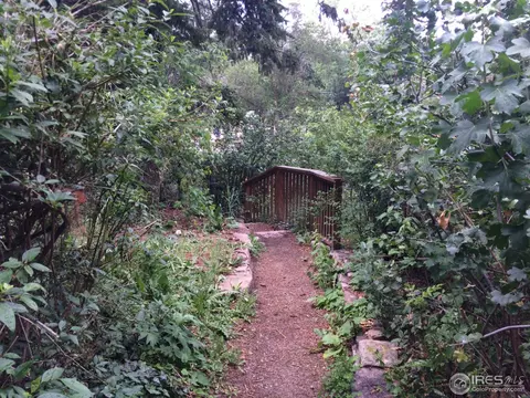 905 Marine St, Boulder, CO 80302 photo 4