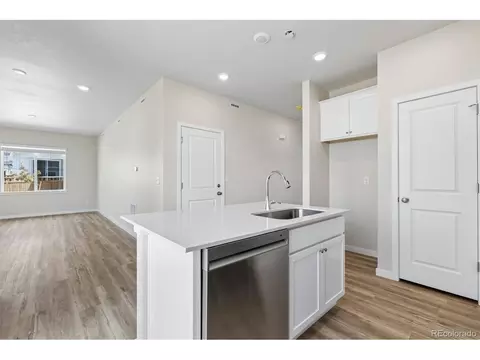 Kitchen - 22729 E 47th Dr, Aurora, CO 80019 photo 5 of 5