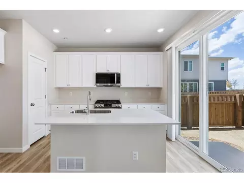 Kitchen - 22729 E 47th Dr, Aurora, CO 80019 photo 4 of 5