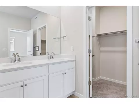 Bath - 22729 E 47th Dr, Aurora, CO 80019 photo 3 of 4