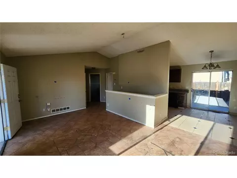Undisclosed, Aurora, CO 80011 photo 4