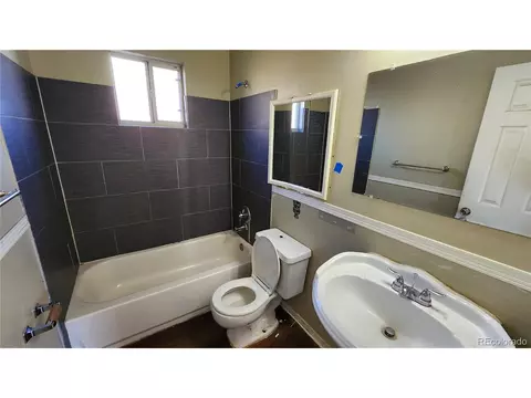 Undisclosed, Aurora, CO 80011 photo 12