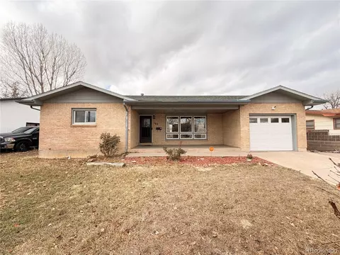 162 Fordham Cir, Pueblo, CO 81005