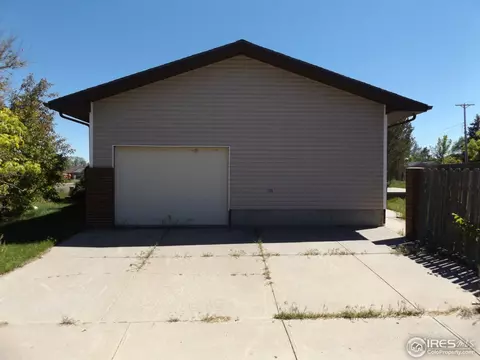 781 Eagle Ave, Akron, CO 80720 photo 2