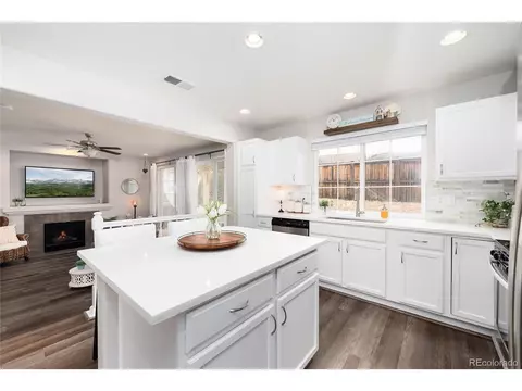 Kitchen - 2087 Coach House Loop, Castle Rock, CO 80109 photo 2 of 4