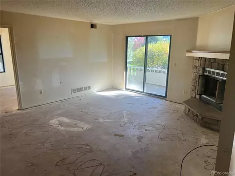 12043 W Cross Dr #107, Littleton, CO 80127
