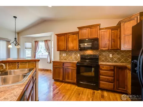 735 Mt Massive St, Berthoud, CO 80513 photo 10