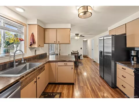 Kitchen - 60 S Circle Dr, Bailey, CO 80421 photo 4 of 6