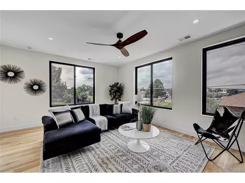 4385 E Warren Ave, Denver, CO 80222 photo 13