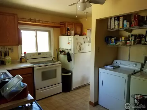 540 Meilly St, Lyons, CO 80540 photo 8
