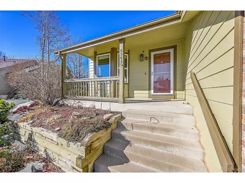 6541 Devinney Ct, Arvada, CO 80004 photo 3
