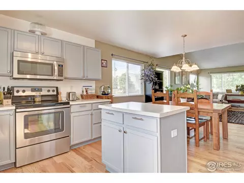 2365 E 127th Pl, Thornton, CO 80241 photo 8