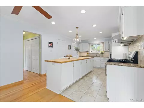 8390 E Davies Pl, Centennial, CO 80112 photo 7
