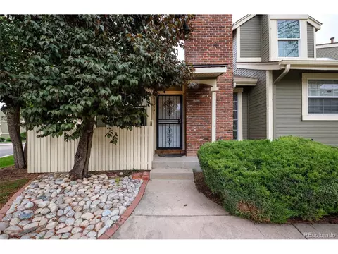 2021 S Hannibal Way #A, Aurora, CO 80013