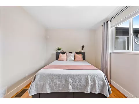 5194 E 33rd Ave, Denver, CO 80207 photo 22