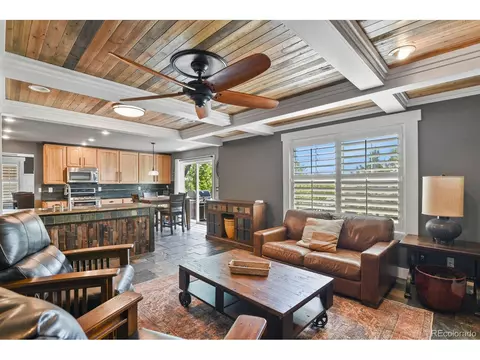 Living - 7243 S Kellerman Way, Aurora, CO 80016 photo 2 of 6