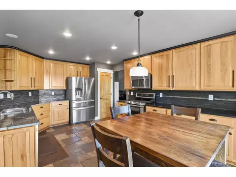 Kitchen - 7243 S Kellerman Way, Aurora, CO 80016 photo 2 of 6