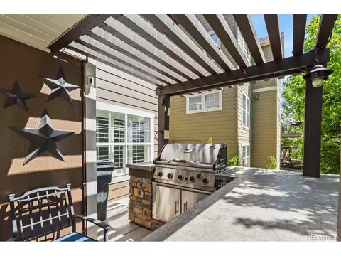 Exterior - 7243 S Kellerman Way, Aurora, CO 80016 photo 5 of 6