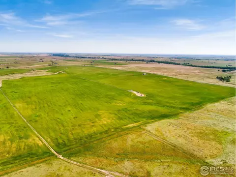 2707 S County Road 129, Bennett, CO 80102 photo 1