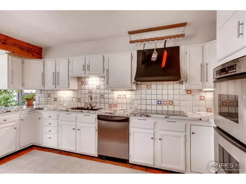 142 Granite Dr, Boulder, CO 80302 photo 14